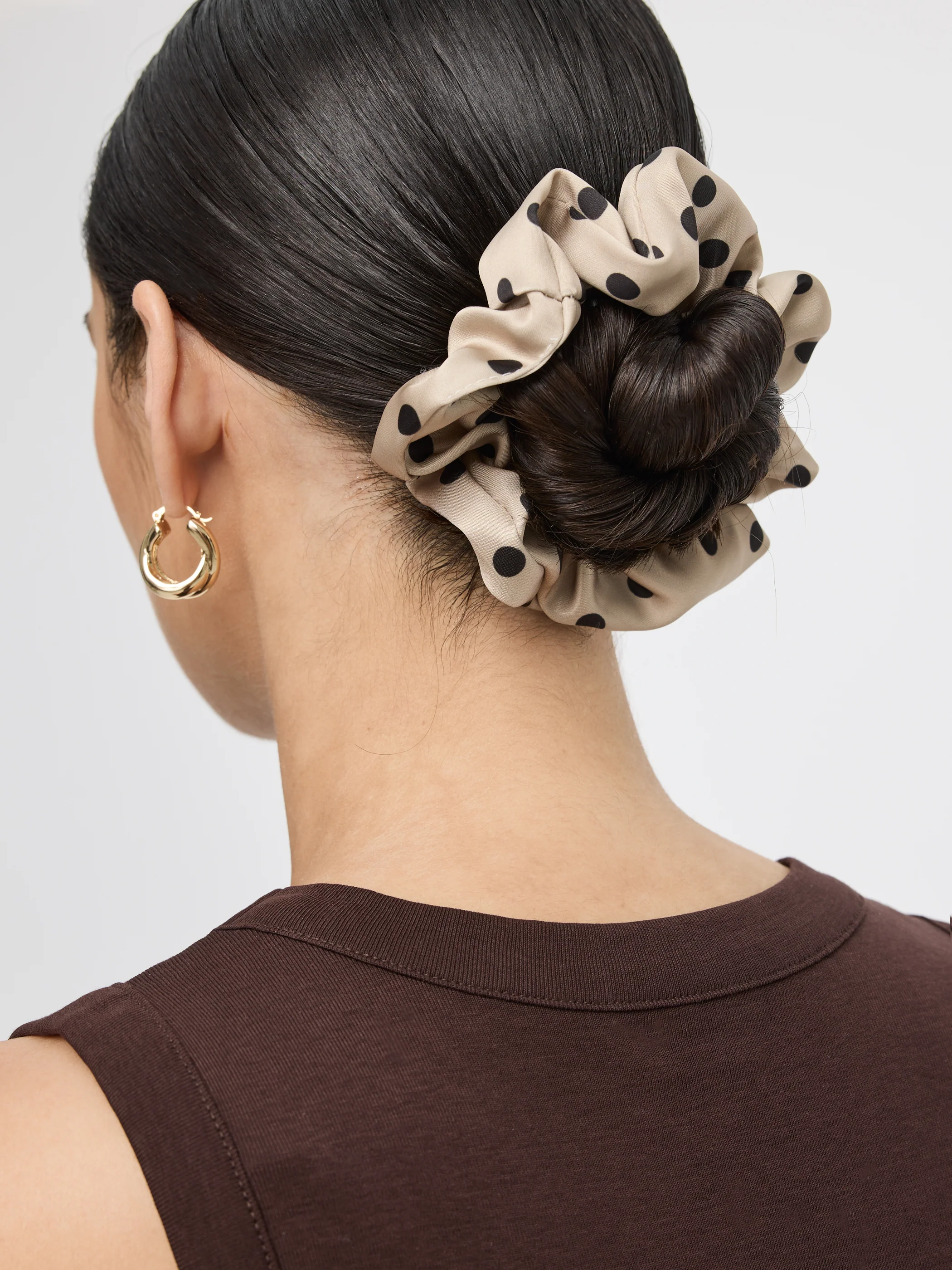 Dotted Scrunchie - Image 4