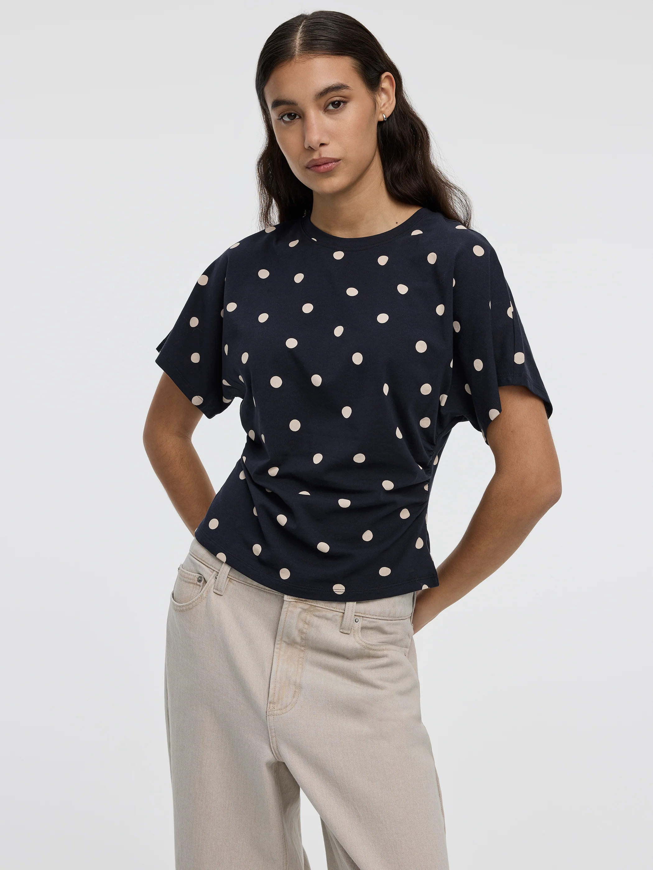 Short-Sleeve Crew-Neck Tee with Shirred Sides - Image 13