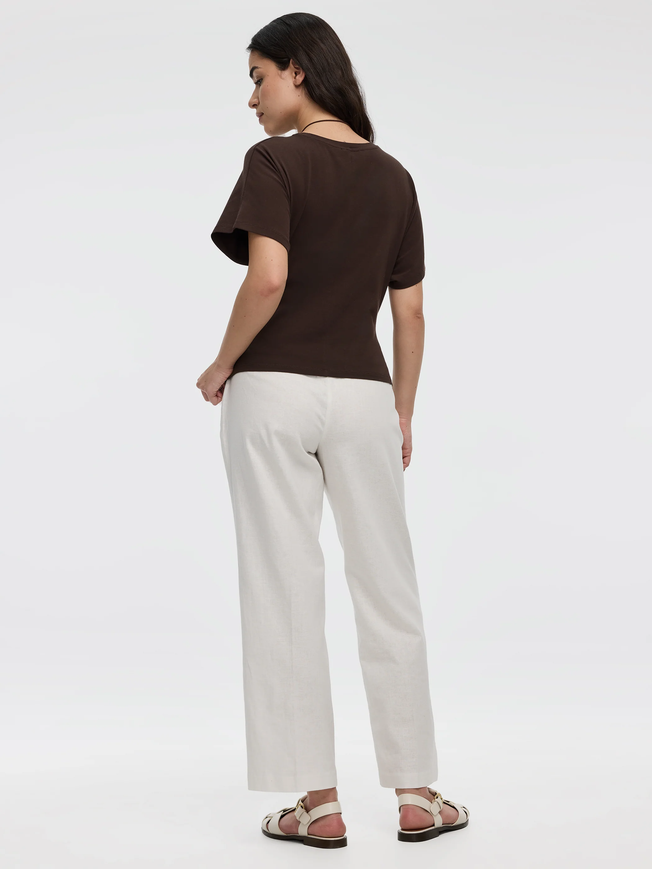 Short-Sleeve Crew-Neck Tee with Shirred Sides - Image 7