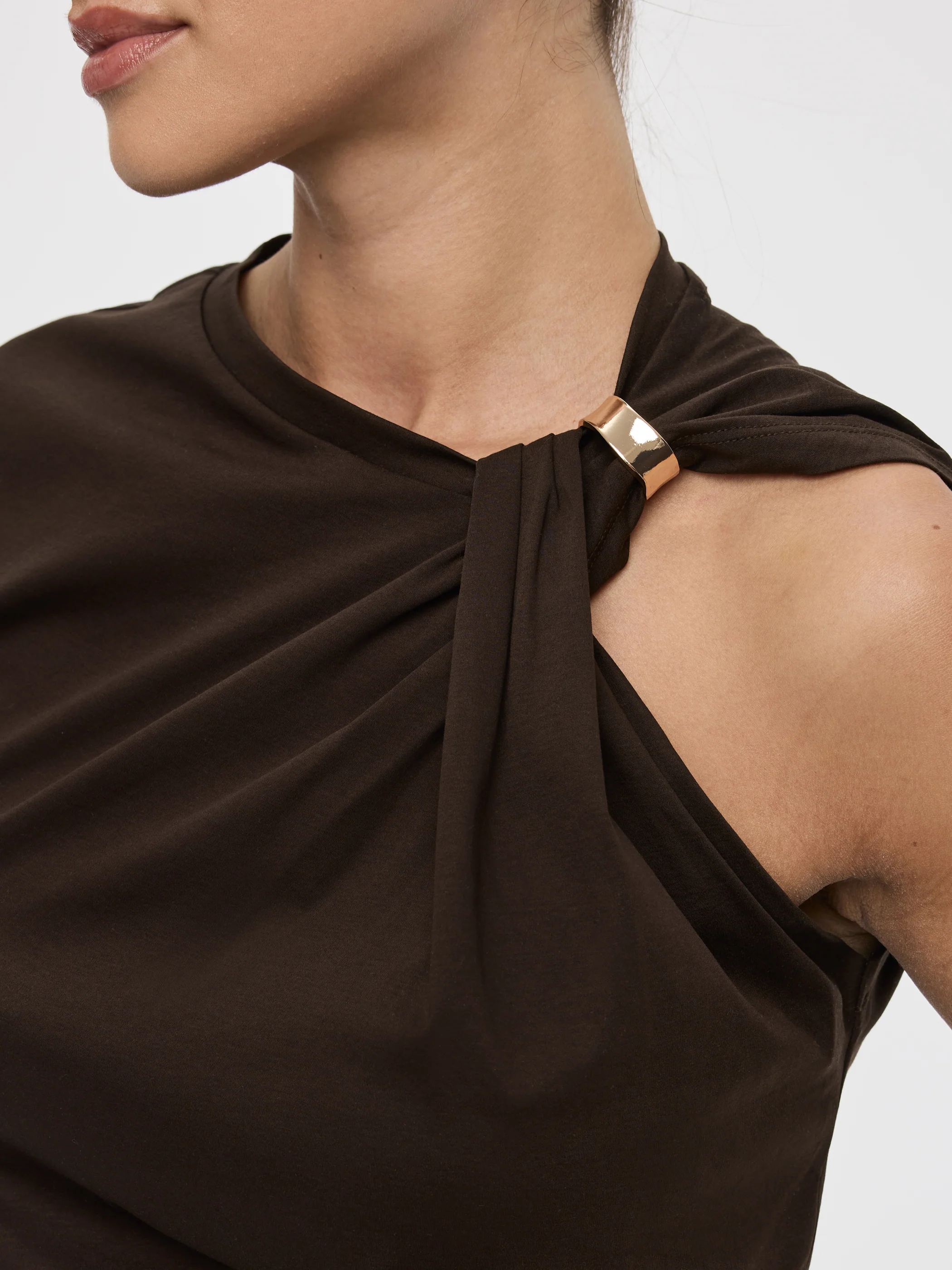 Shirred Tee with Metal Ring - Image 6