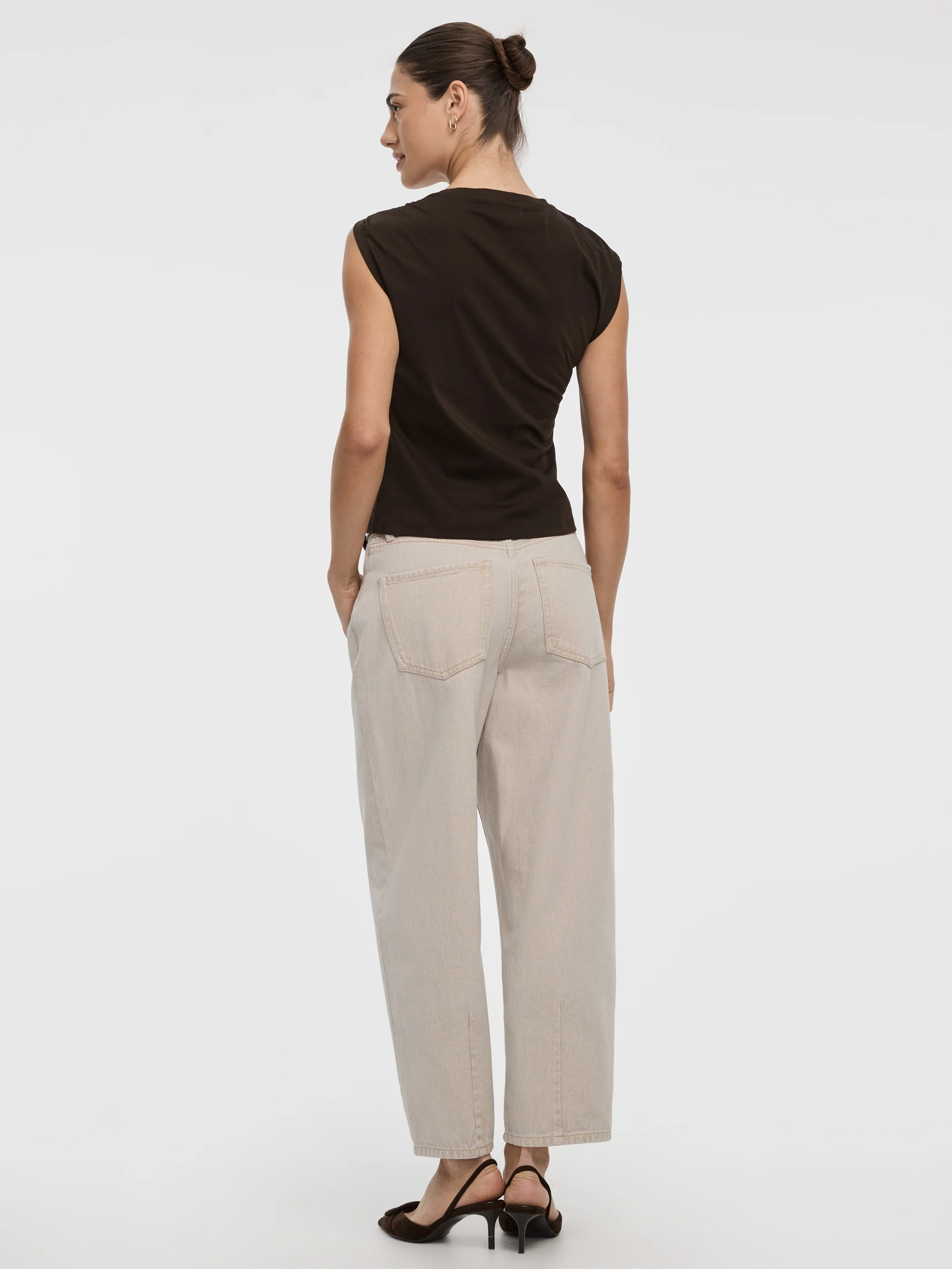 Shirred Tee with Metal Ring - Image 7