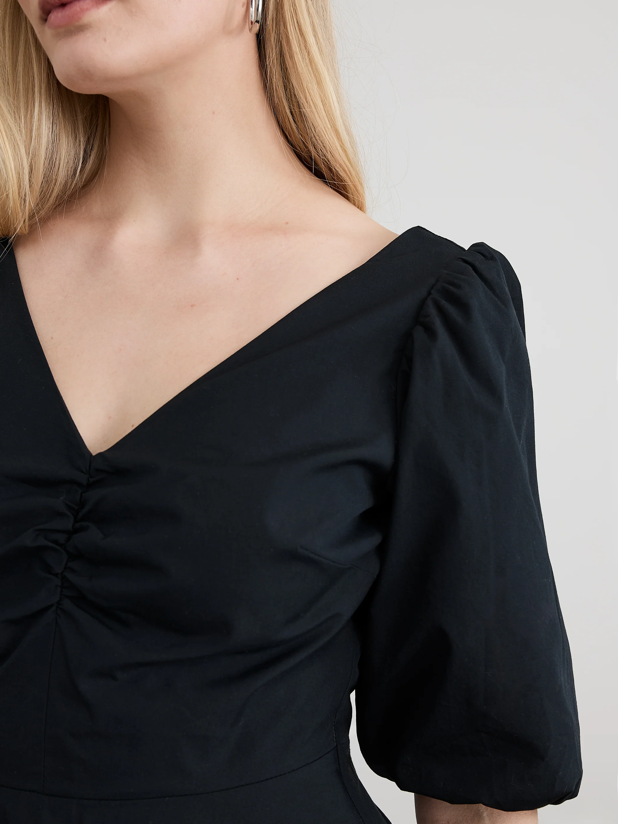 Short-Sleeve V-Neck Mini Dress with Bubble Hem - Image 4