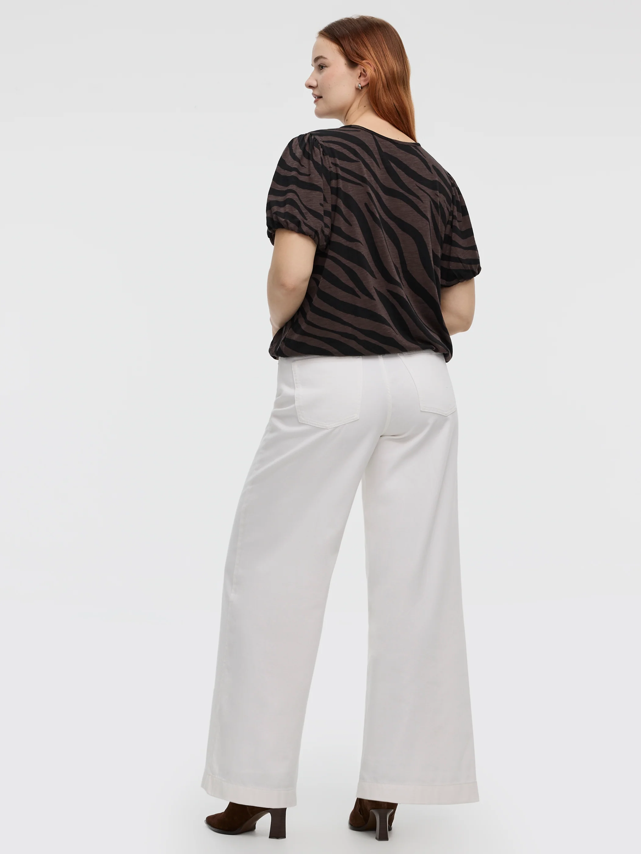 Short-Balloon-Sleeve Crew-Neck Top - Image 7