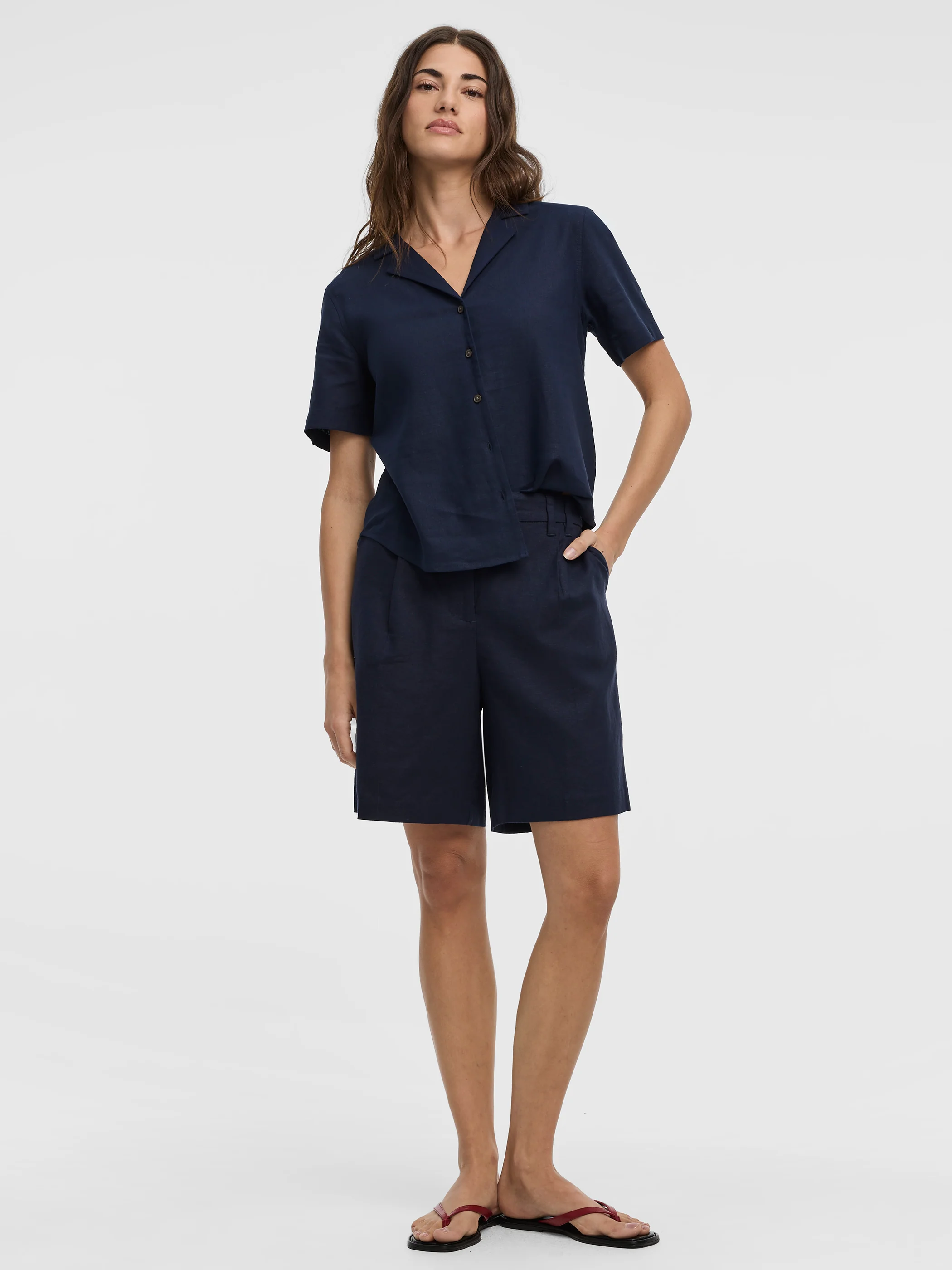 Short-Sleeve Shirt with Pyjama Collar - Image 8