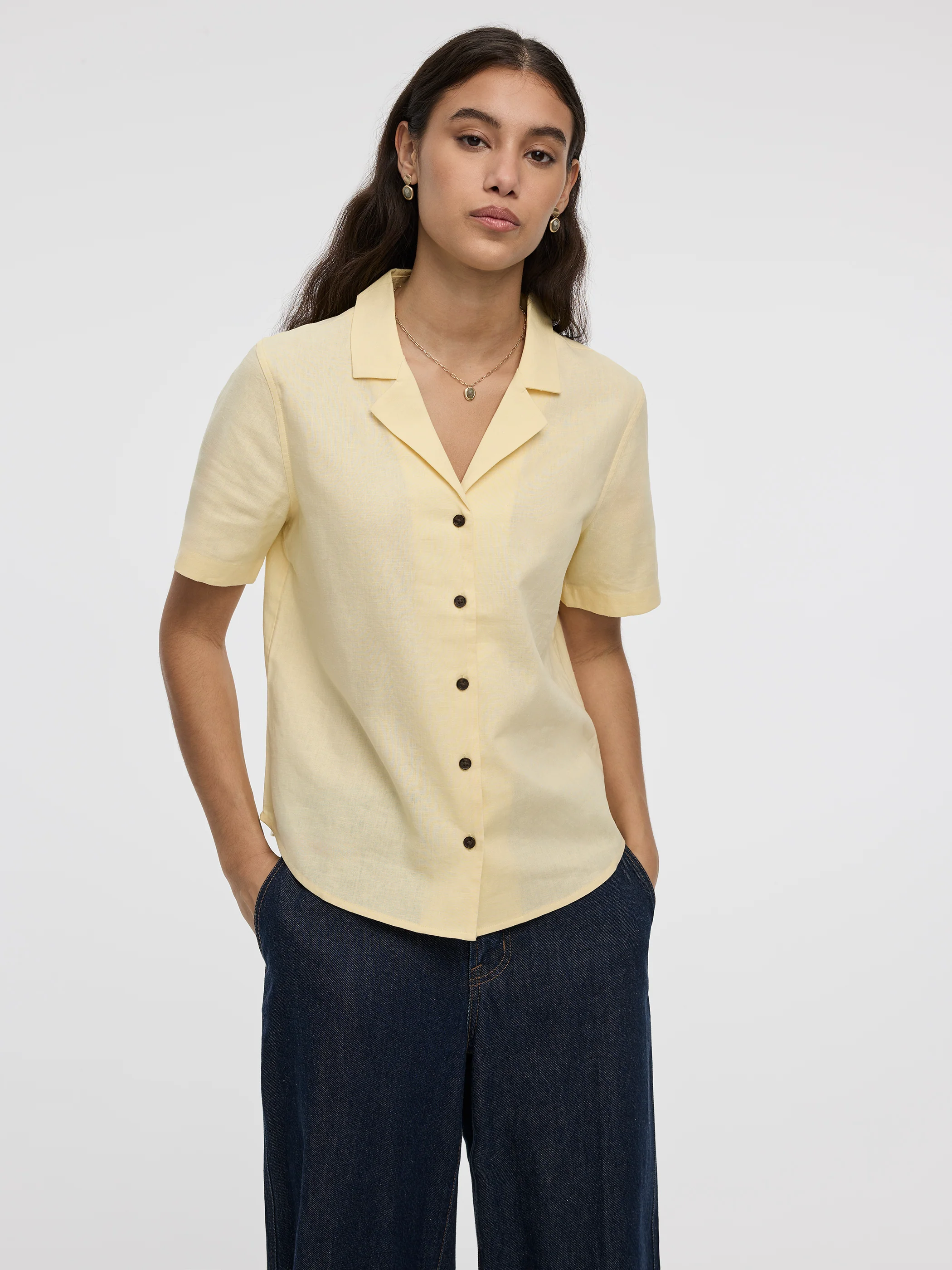 Short-Sleeve Shirt with Pyjama Collar - Image 9
