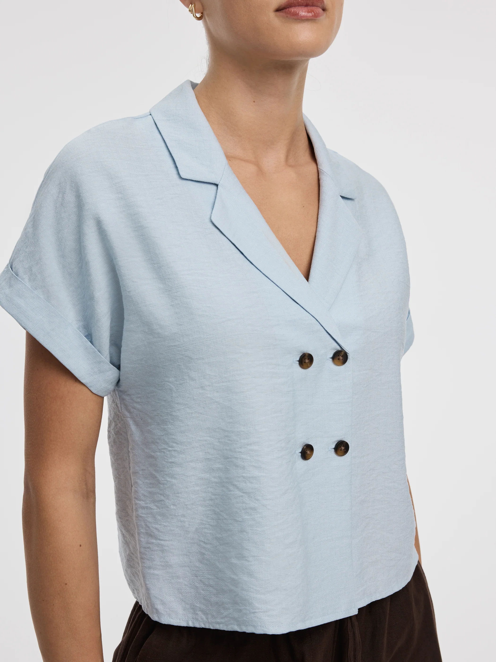 Short-Sleeve Shirt - Image 10