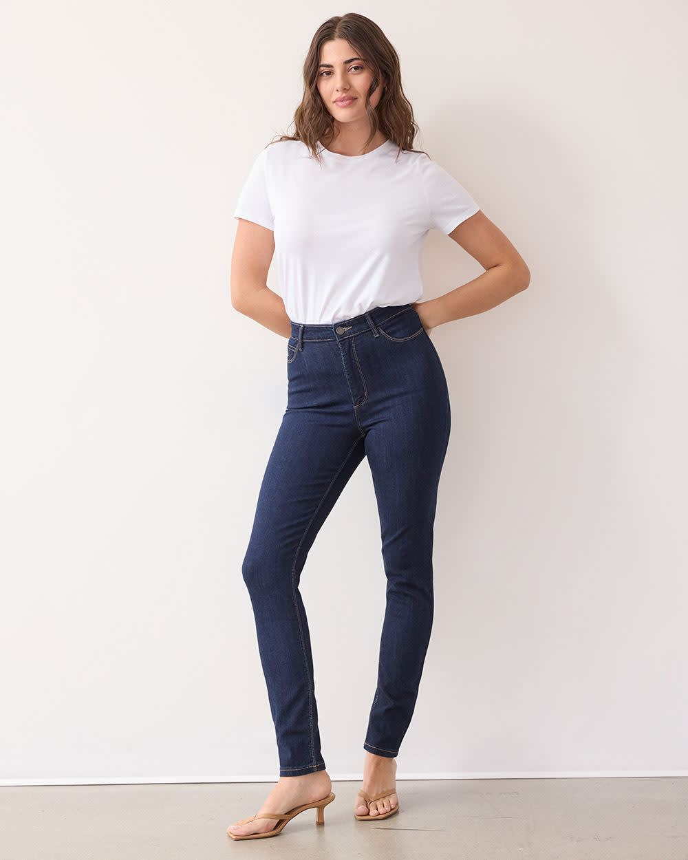 Skinny-Leg High-Rise Jean - The Signature (R) - Curvy Fit - Image 9