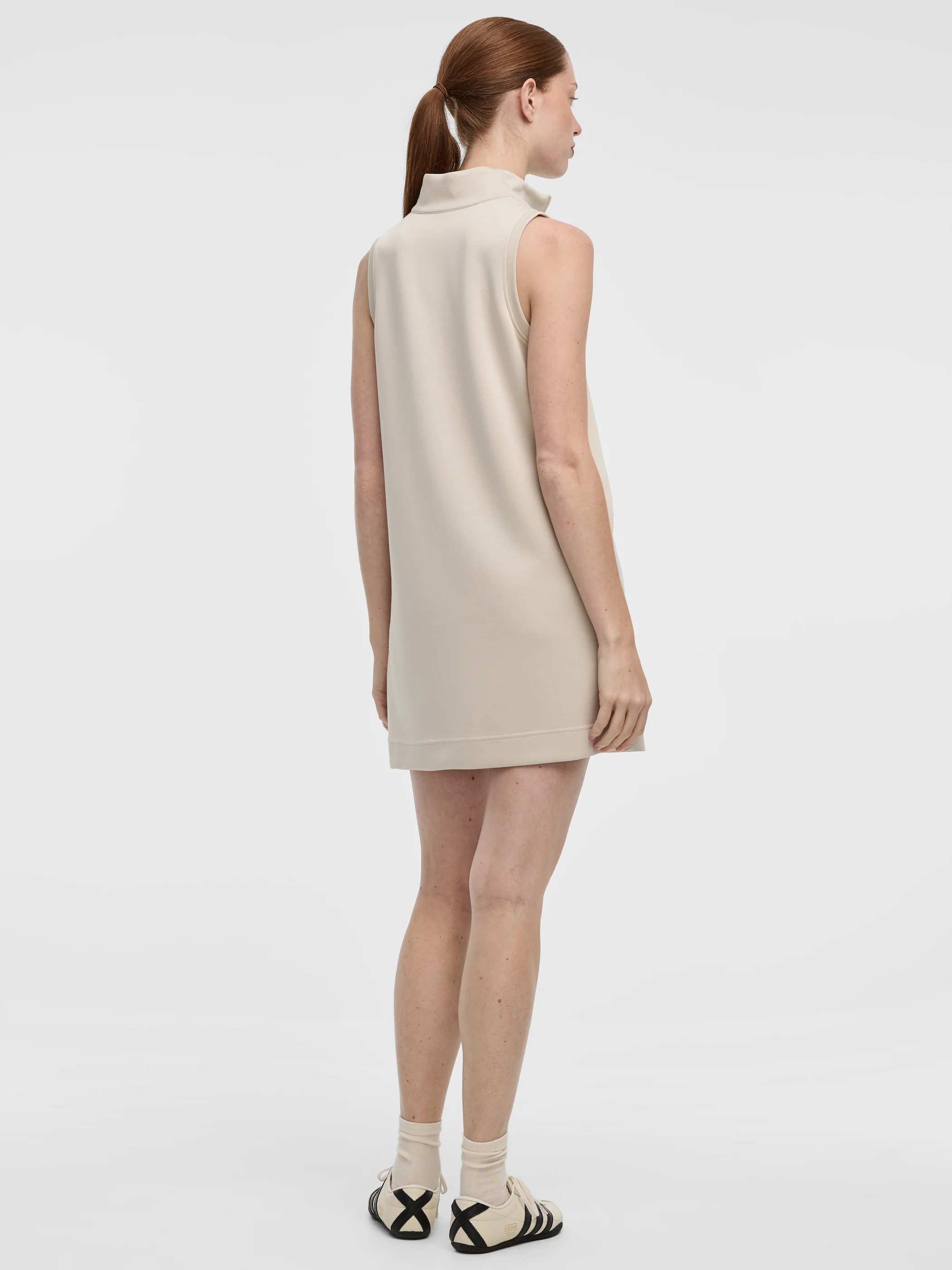 Sleeveless Half-Zip Dress - HYLUX Hyba - Image 3