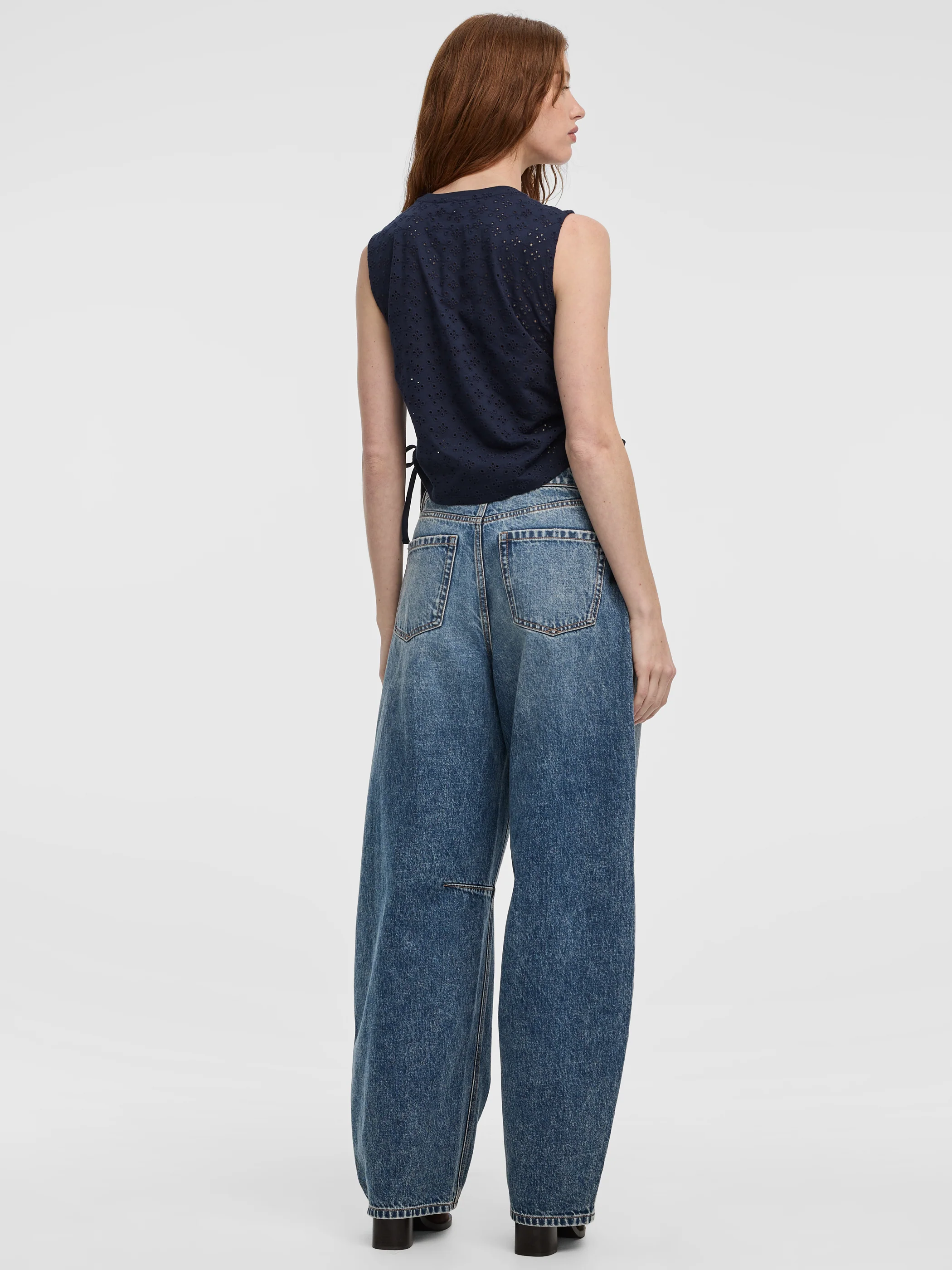 Short-Sleeve Crew-Neck Tee with Shirred Sides - Image 6