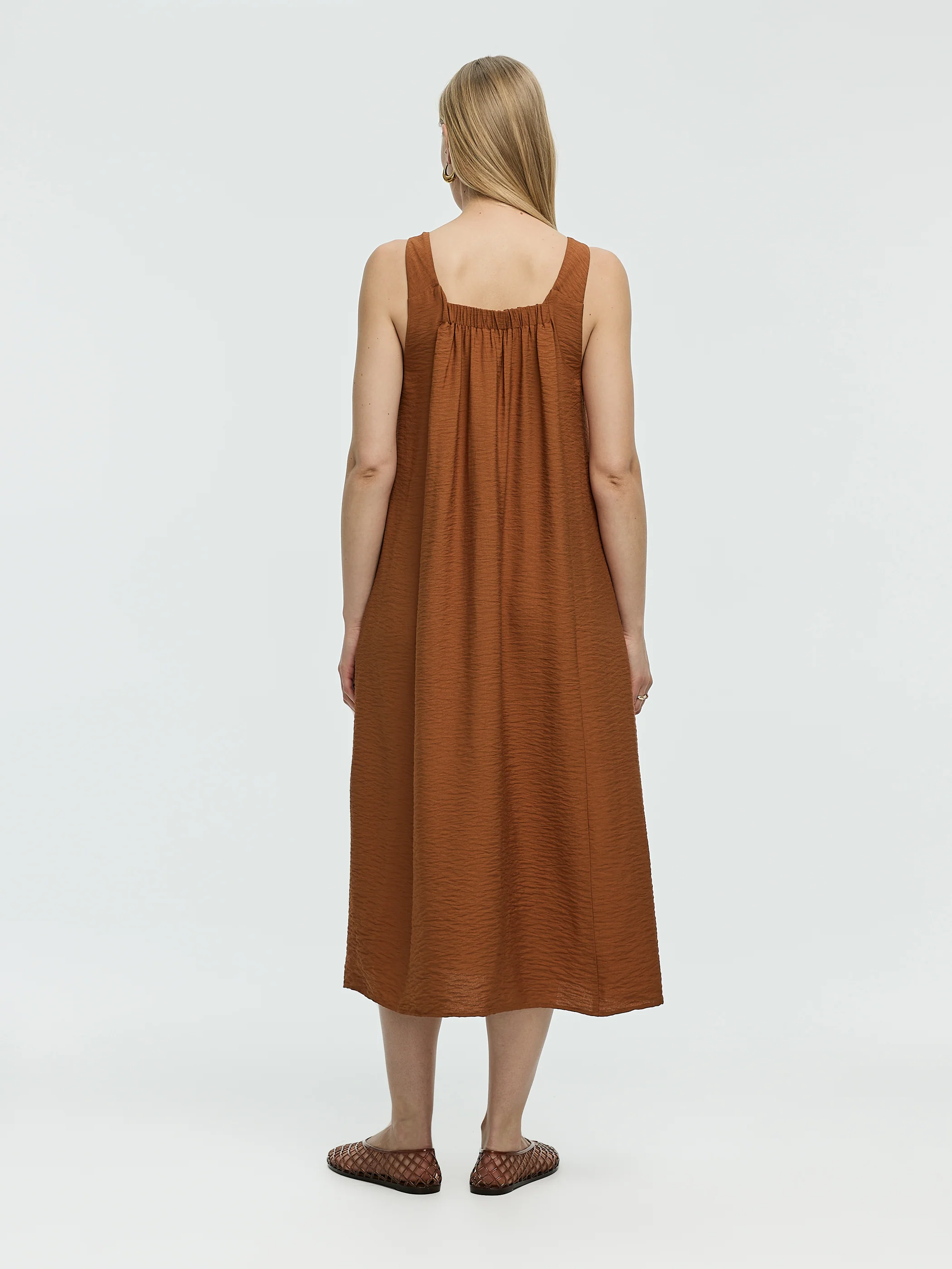 Sleeveless Midi Dress - Image 9