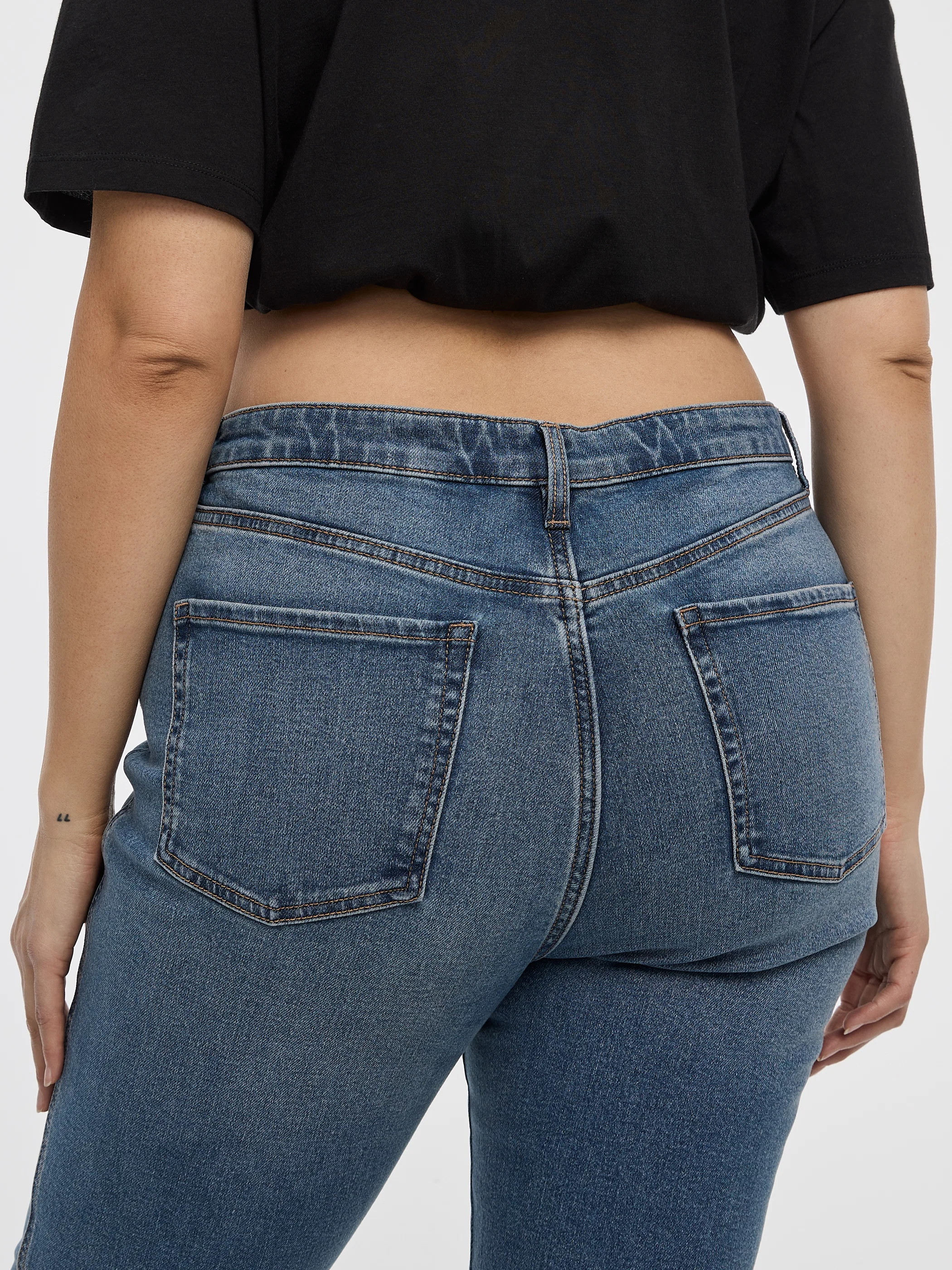 Slim-Leg High-Rise Jean - The Vintage - Curvy Fit - Image 10