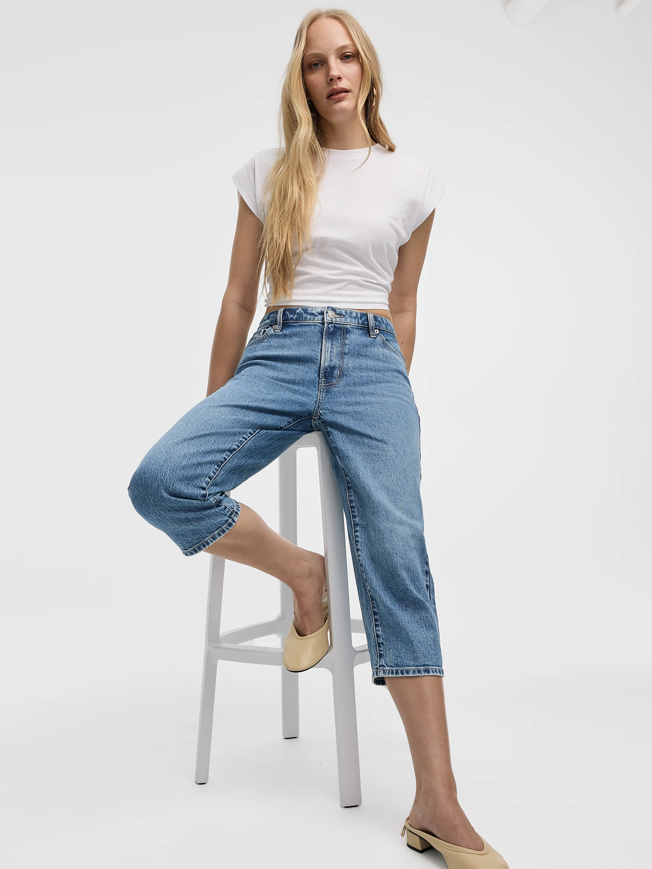 Straight-Leg Mid-Rise Capri Jean - Image 6