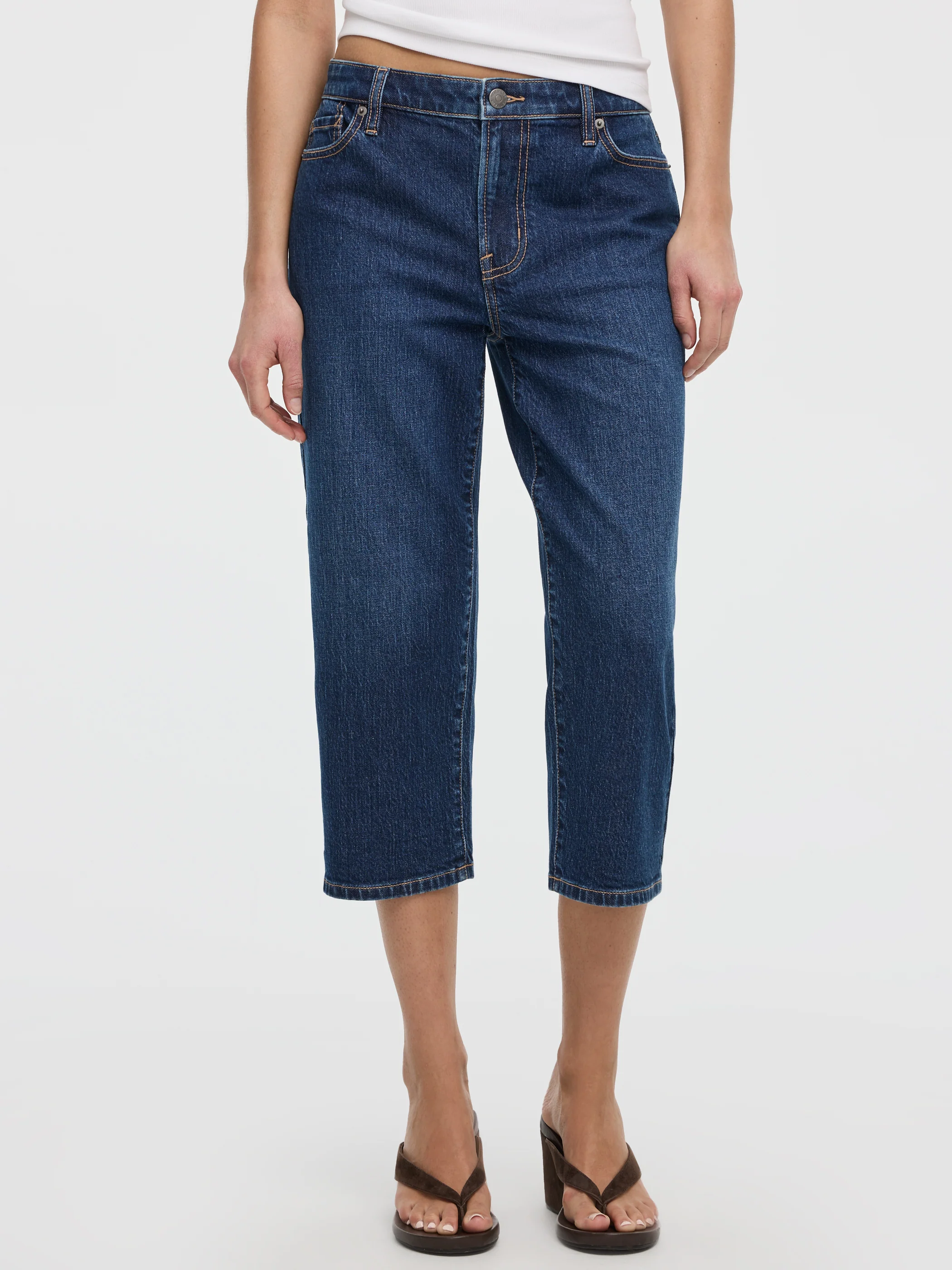 Straight-Leg Mid-Rise Capri Jean - Image 8