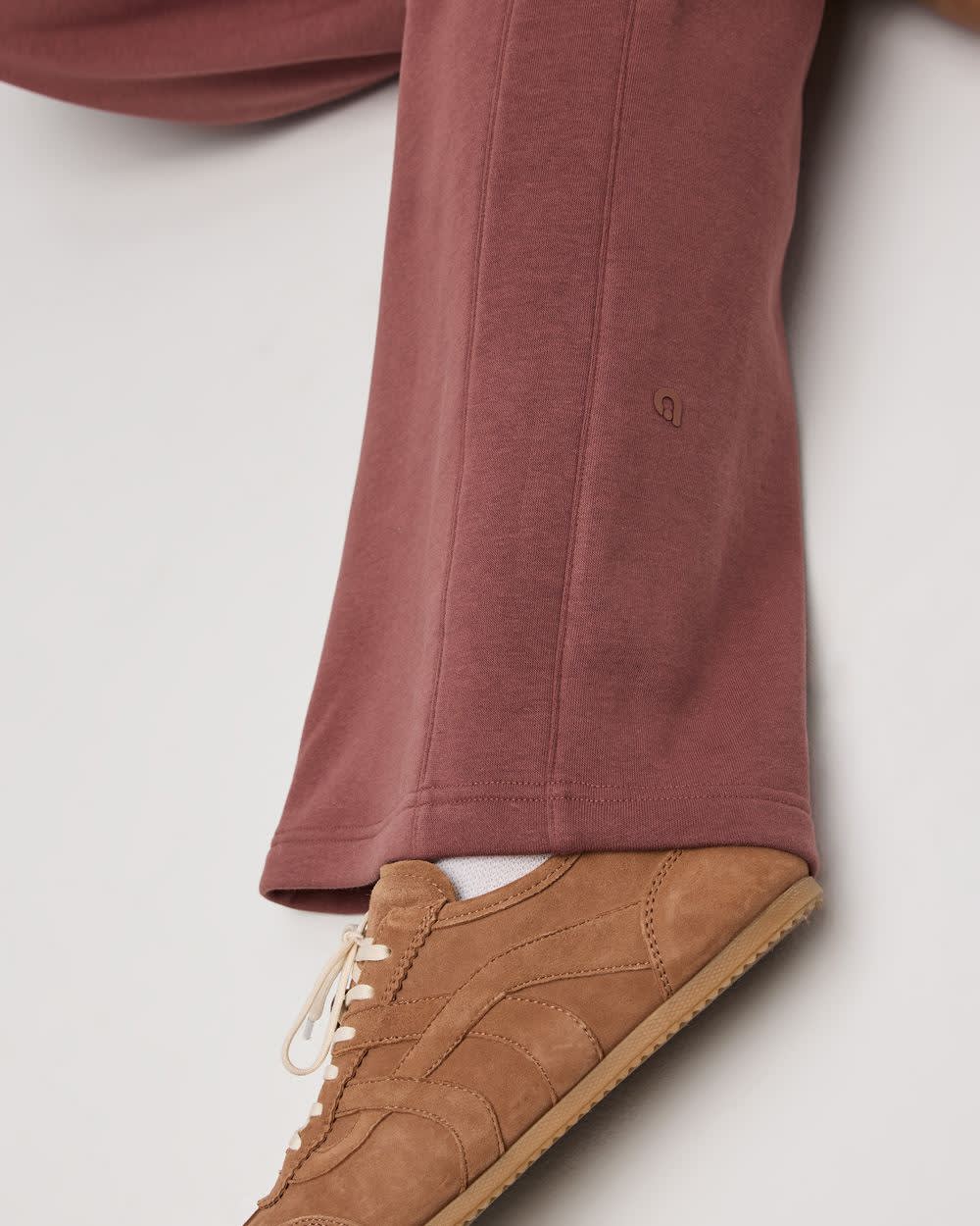 Straight-Leg Fleece Pant - Hyba - Image 7