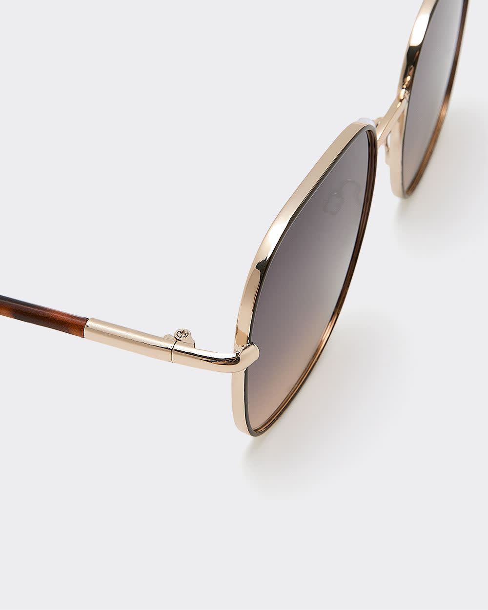 Tortoise Sunglasses with Square Frame - Image 3
