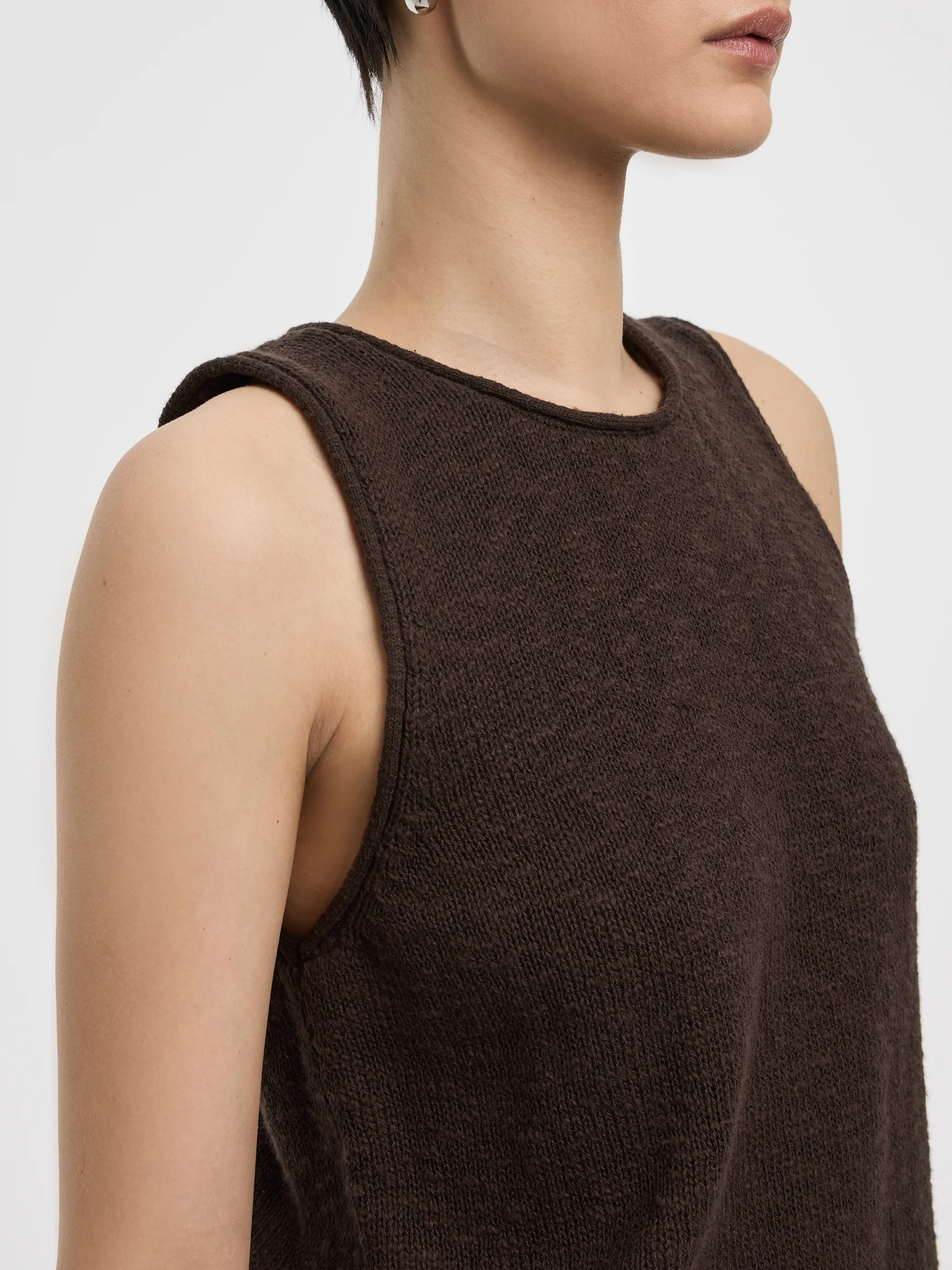Crew-Neck Tank - Image 10