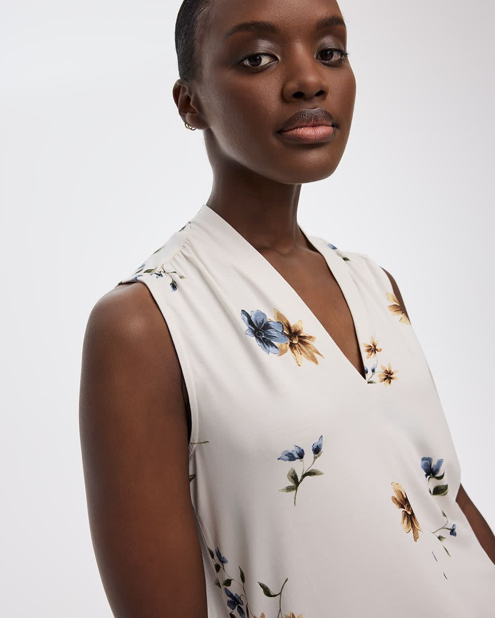 Sleeveless V-Neck Top - Image 8