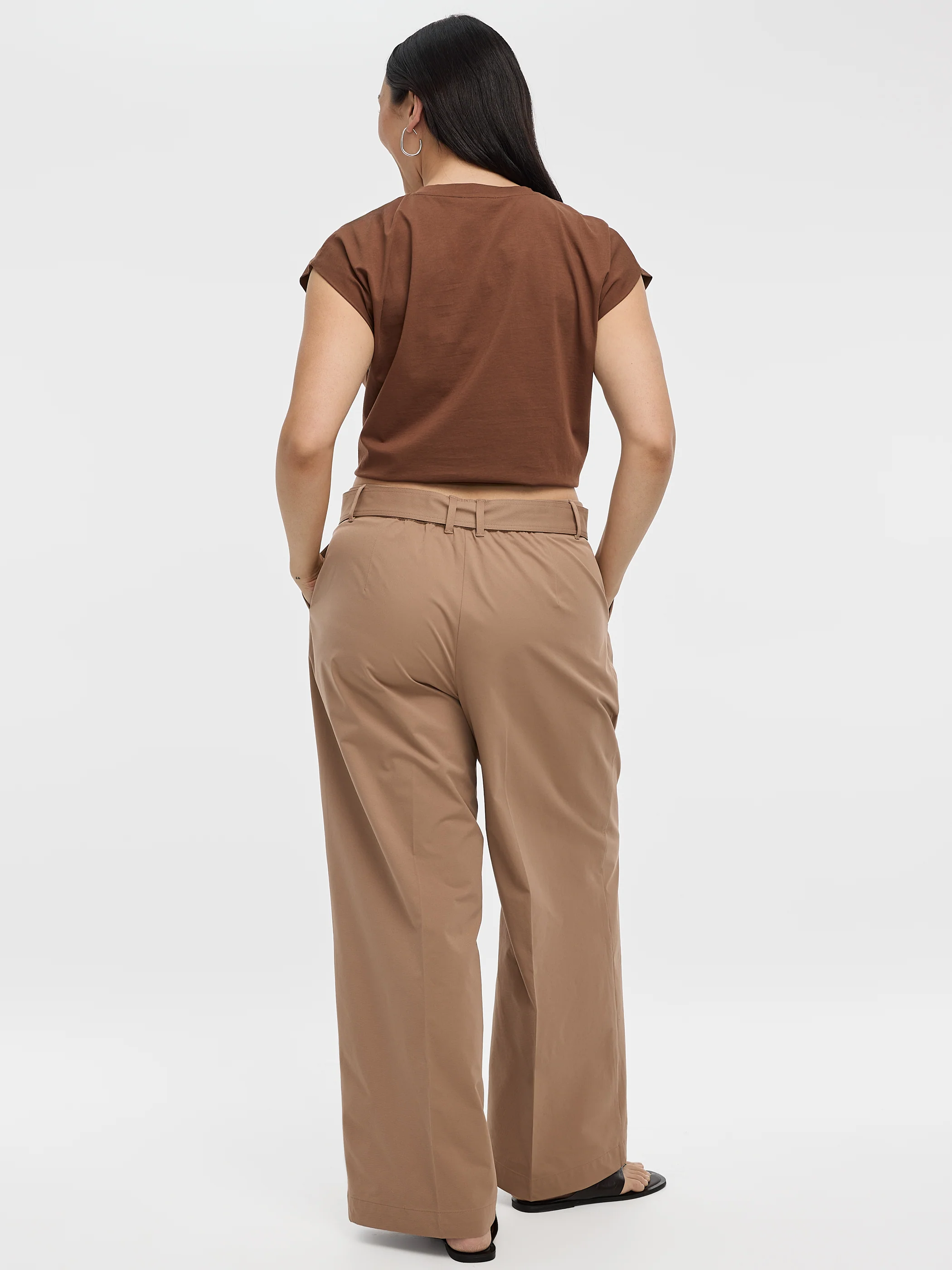 Wide-Leg Belted Pant - Image 4