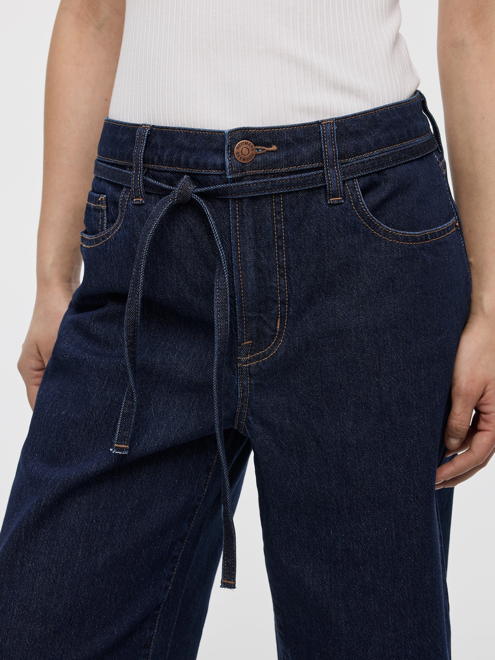 Wide-Leg High-Rise Cropped Jean with Sash - Image 10