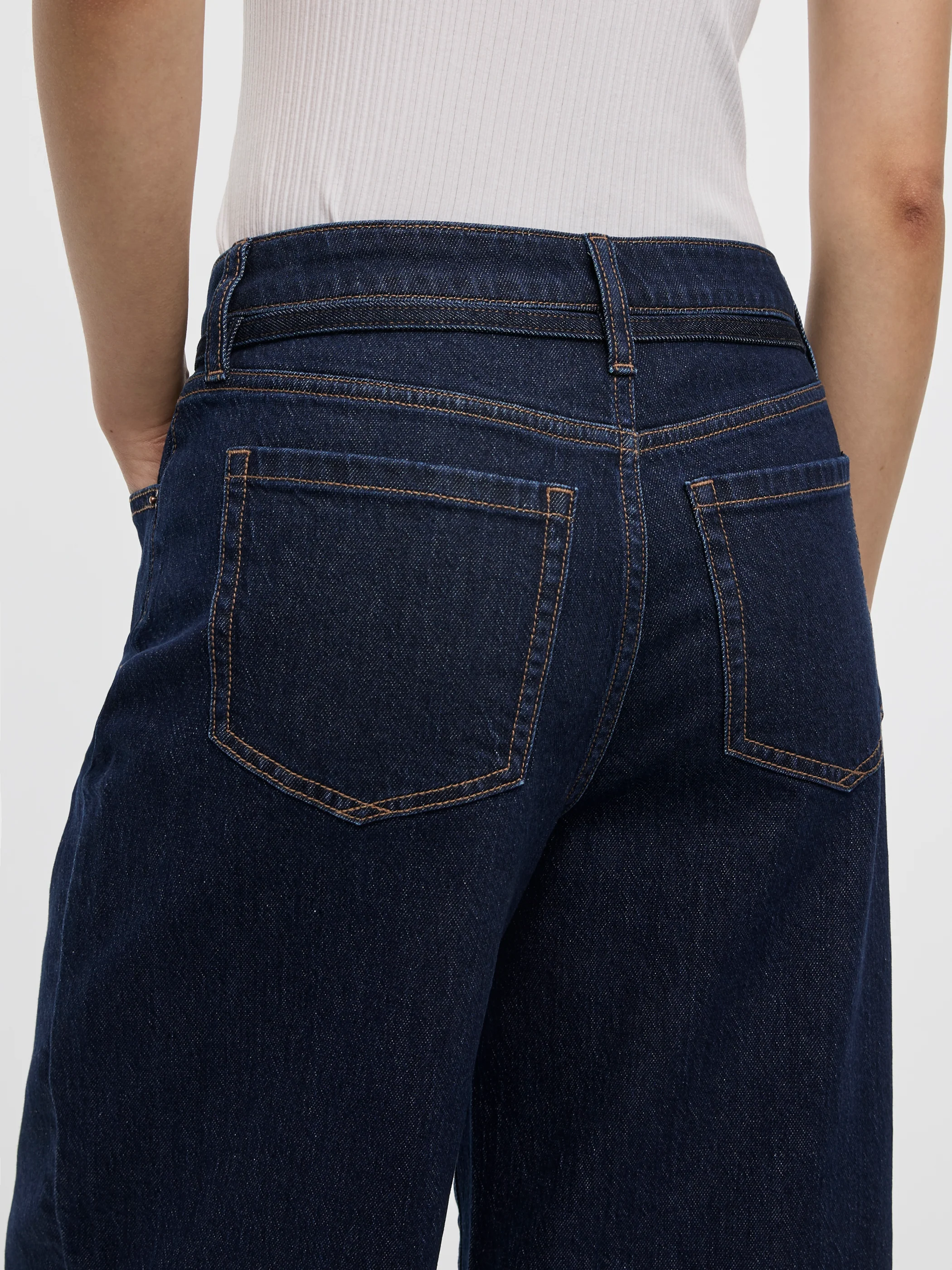 Wide-Leg High-Rise Cropped Jean with Sash - Image 9