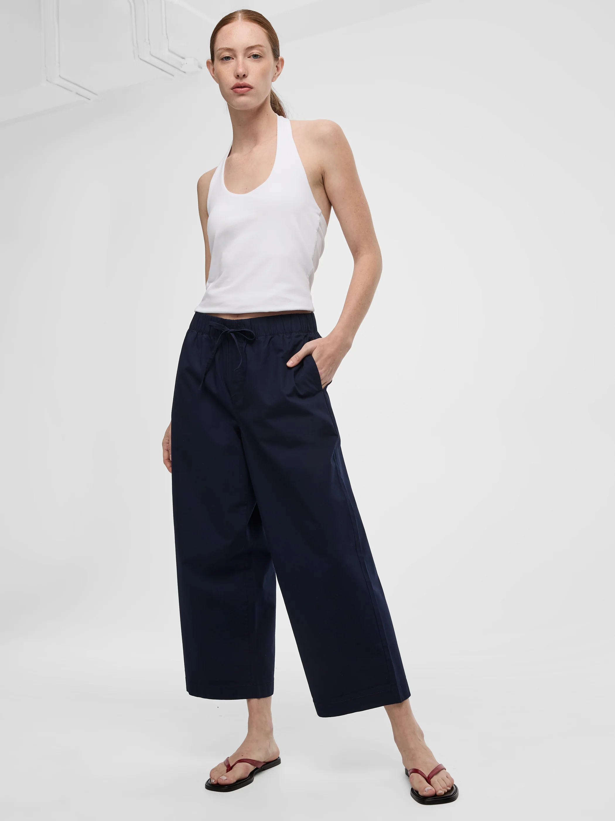 Wide-Leg High-Rise Cropped Poplin Pant - Image 10