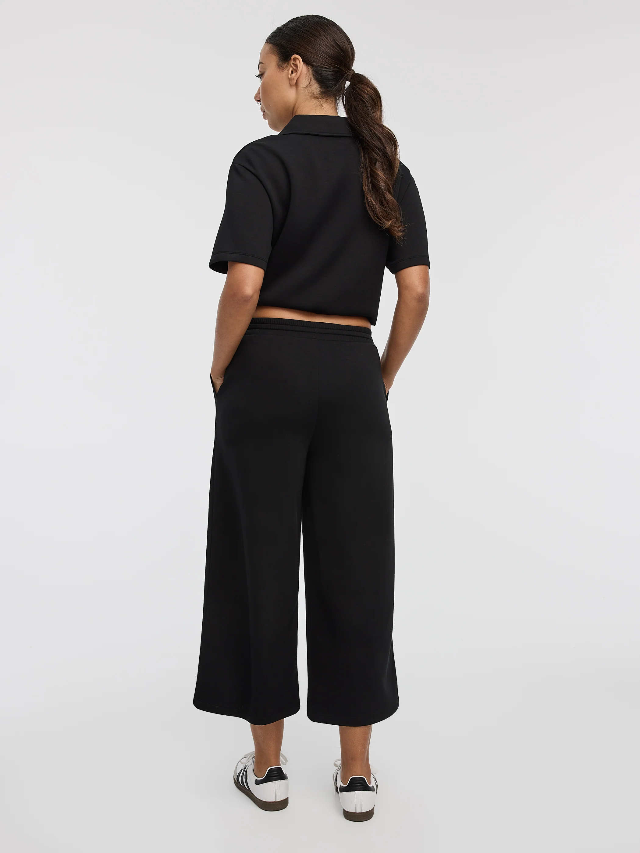 Cropped Wide-Leg Pants - HYLUX Hyba - Image 4