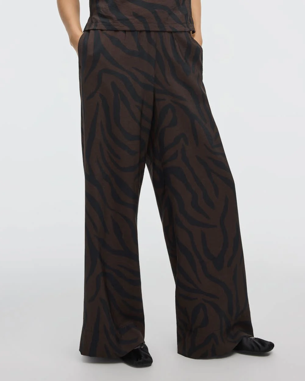 Wide-Leg High-Rise Pull-On Pant - Image 3