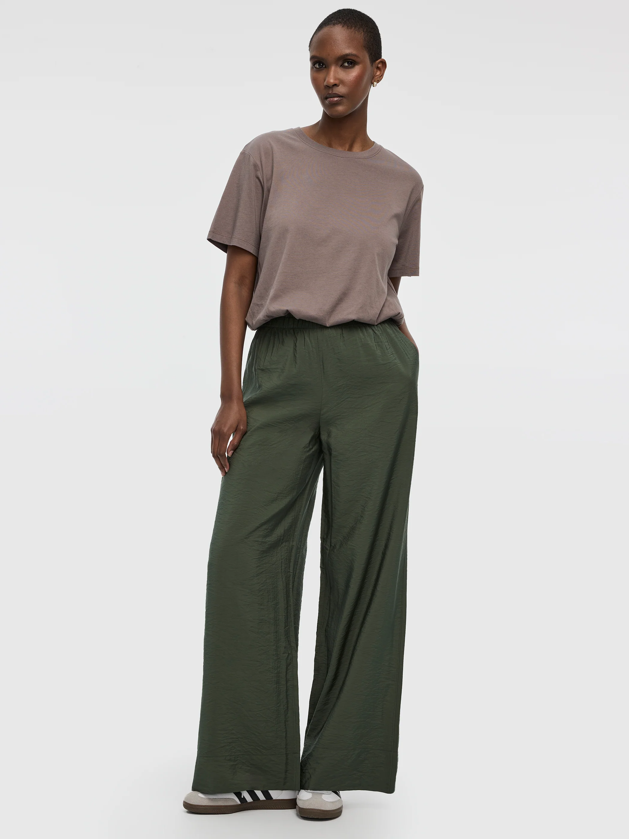Wide-Leg High-Rise Pull-On Pant - Image 36