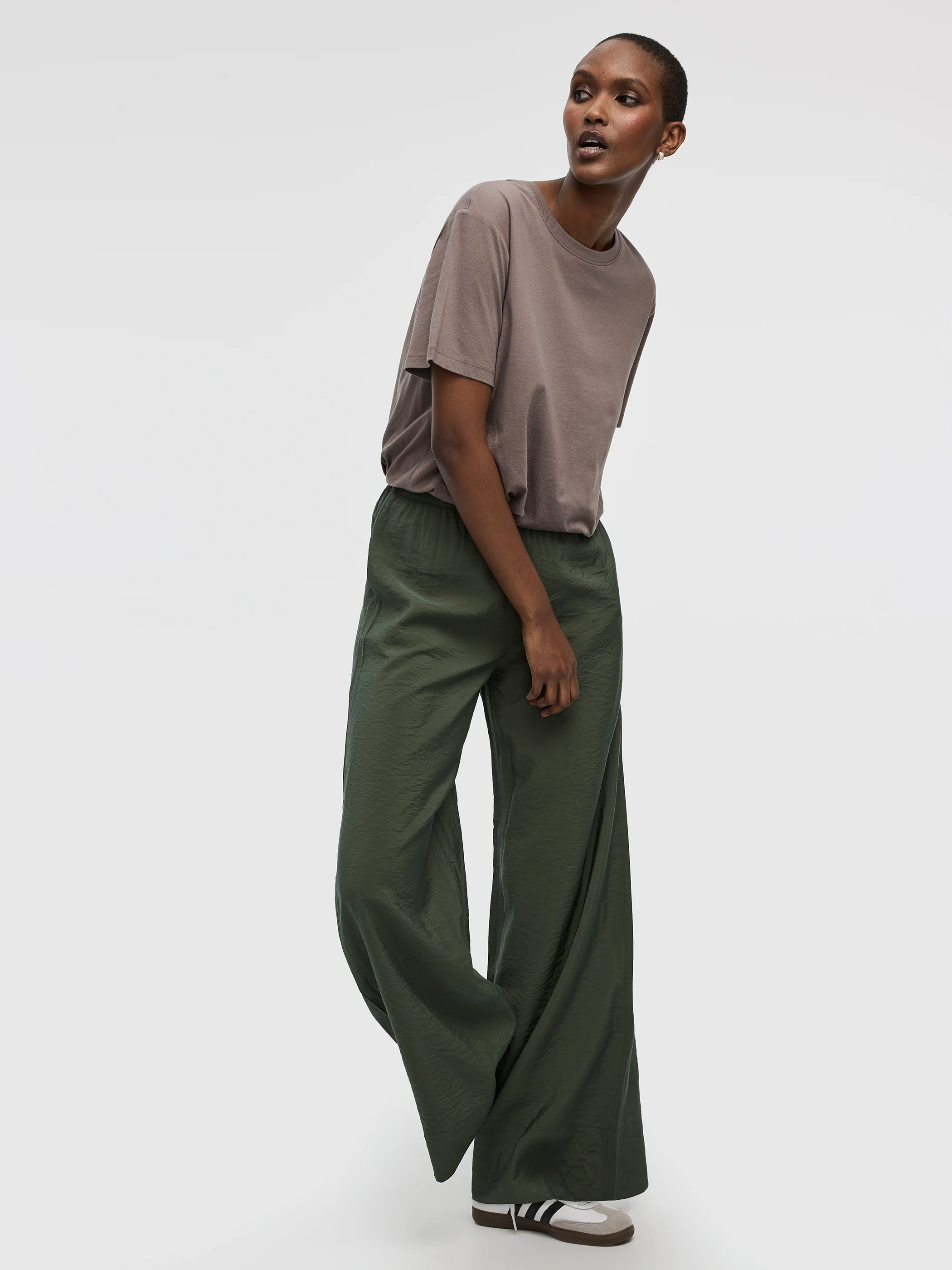 Wide-Leg High-Rise Pull-On Pant - Image 40