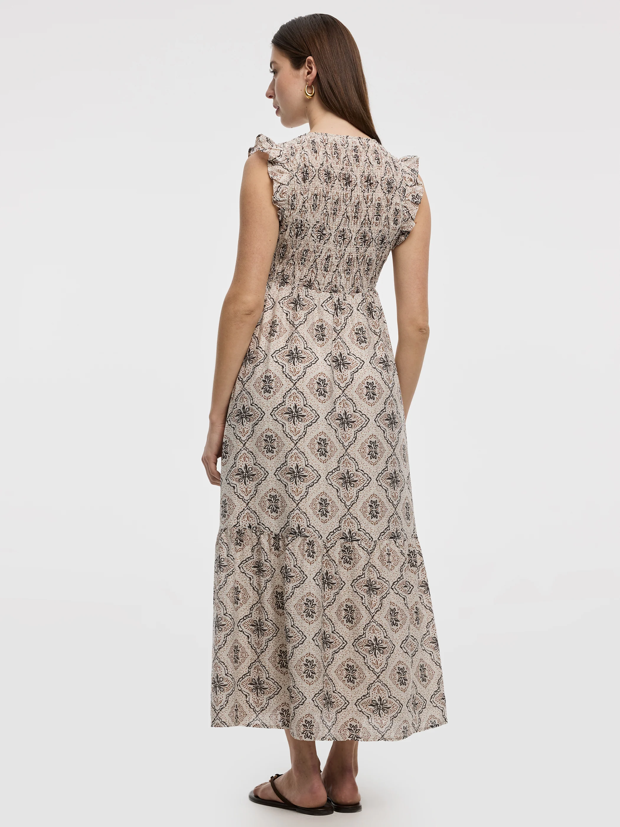 Sleeveless Maxi Dress with Smocked Top - Image 3