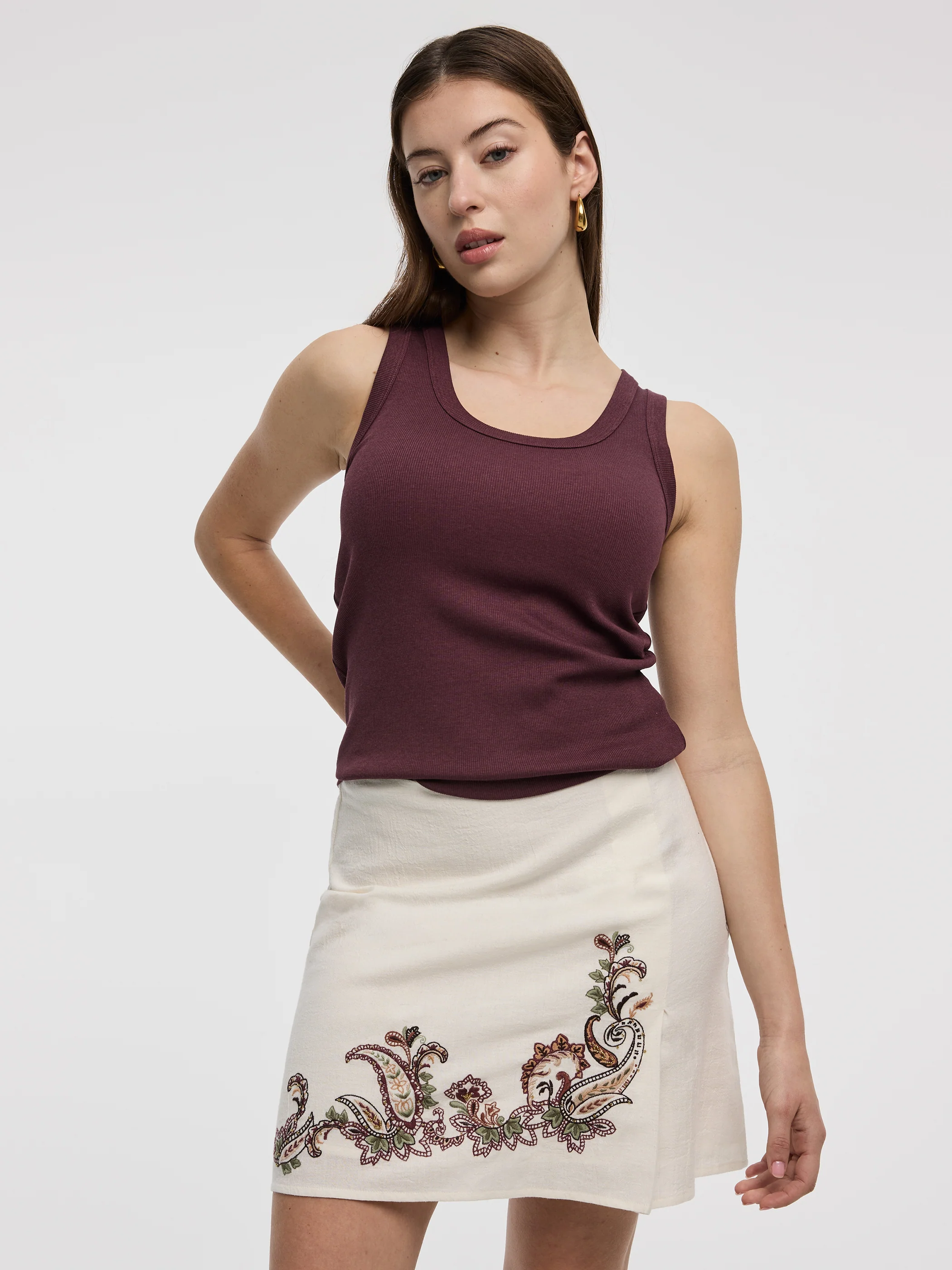 Mini Skirt with Embroideries - Image 4