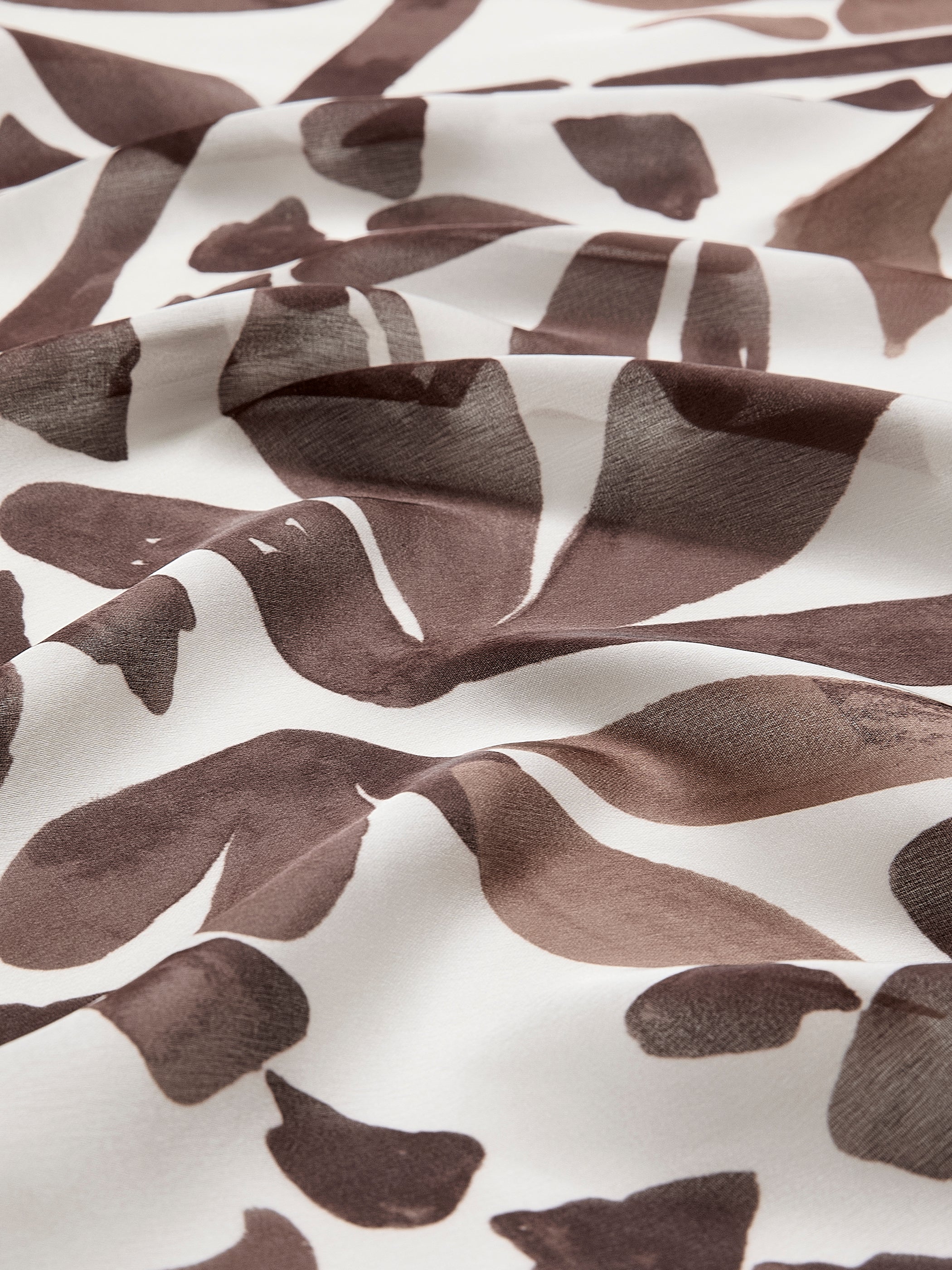 Square Scarf with Foliage Pattern - Image 3