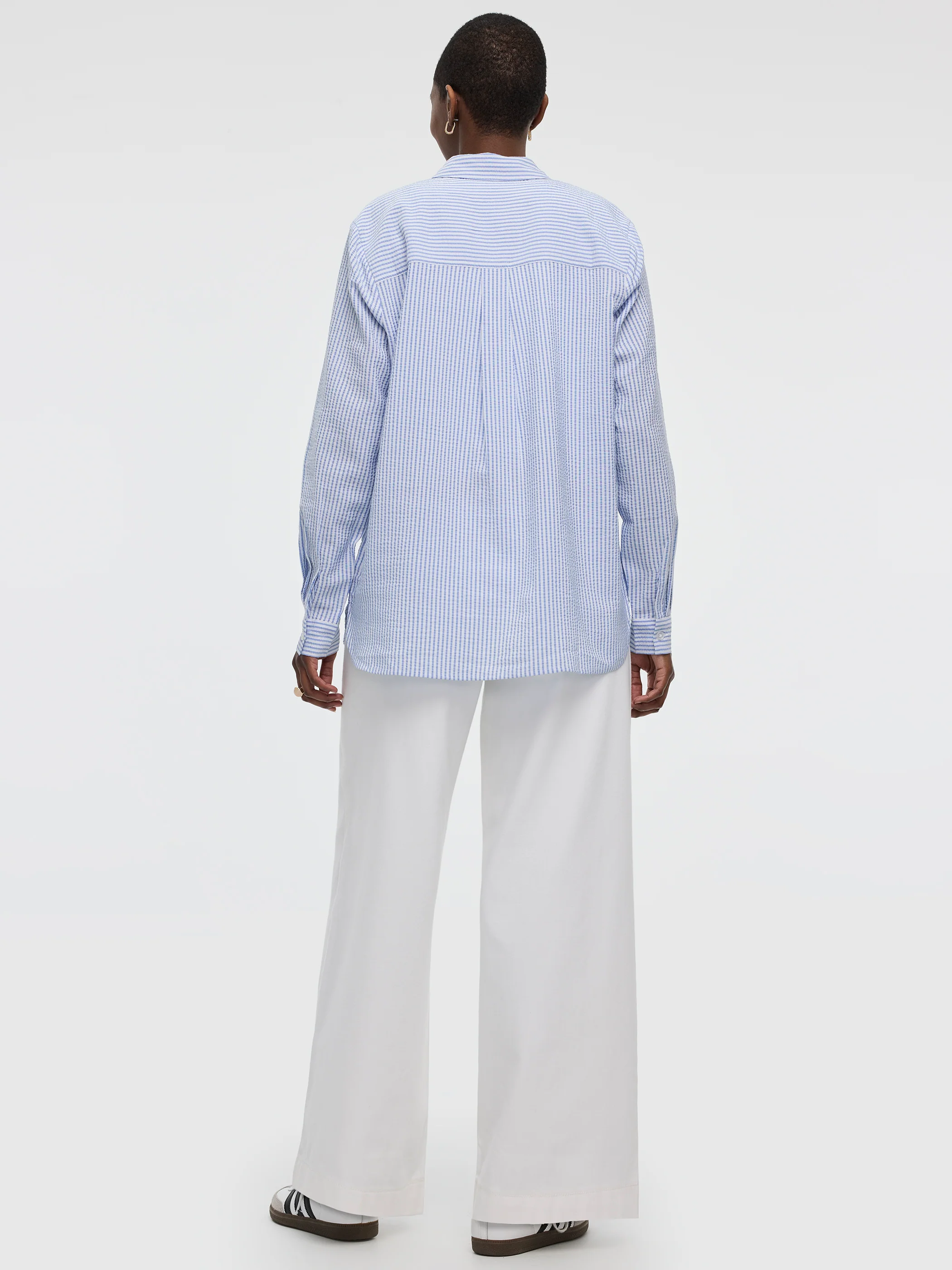Long-Sleeve Buttoned-Down Seersucker Blouse - Image 3