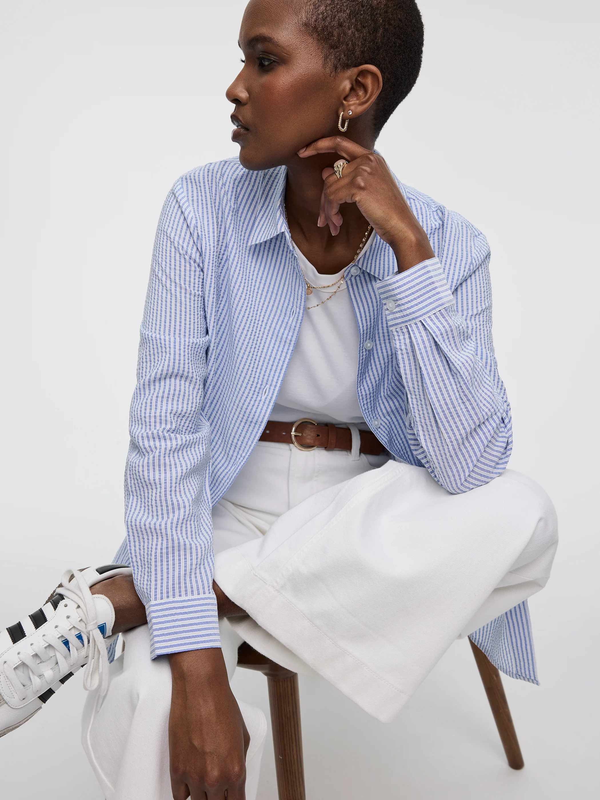 Long-Sleeve Buttoned-Down Seersucker Blouse - Image 4