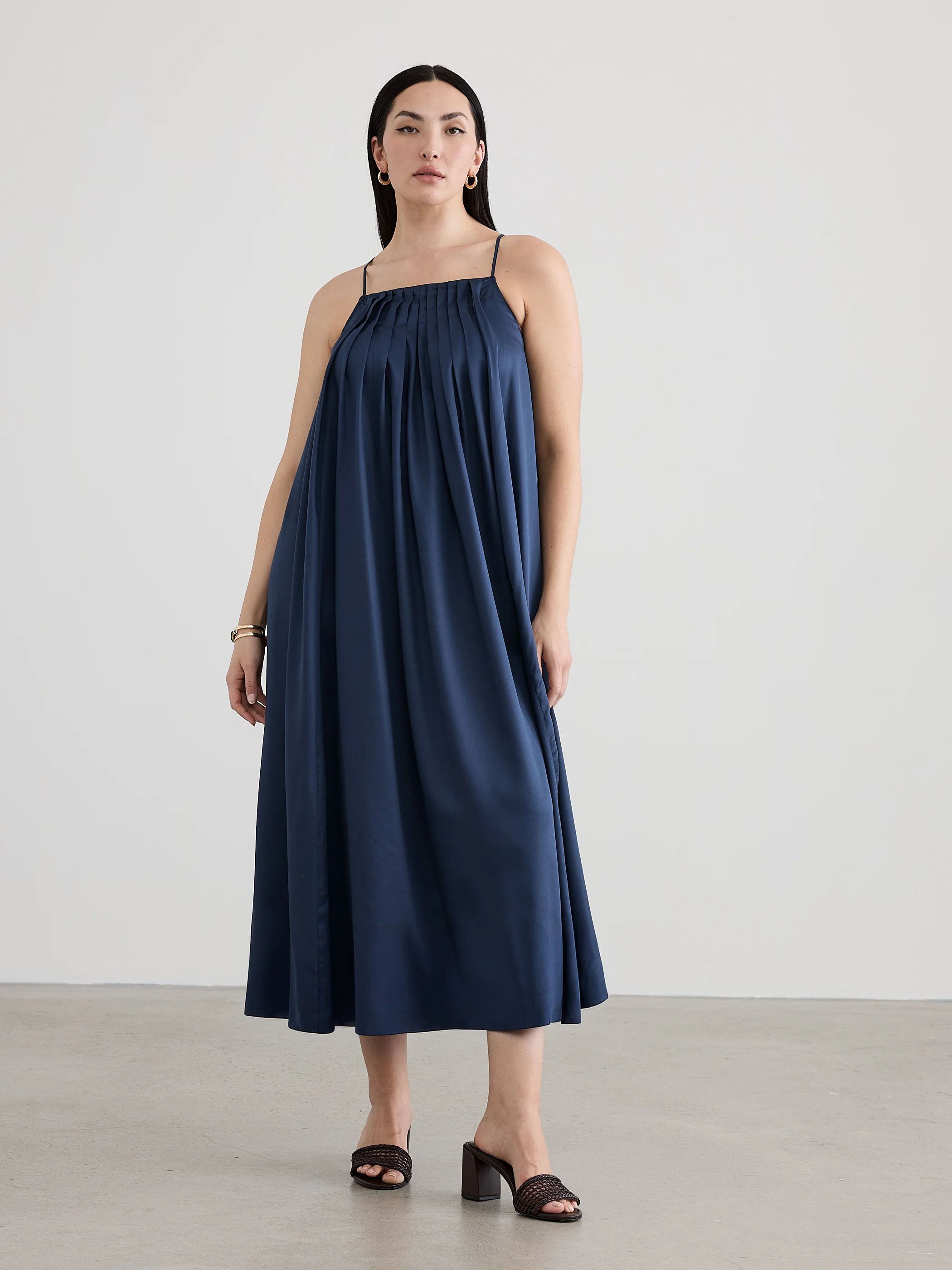 Sleeveless Square-Neck Maxi Dress - Image 5